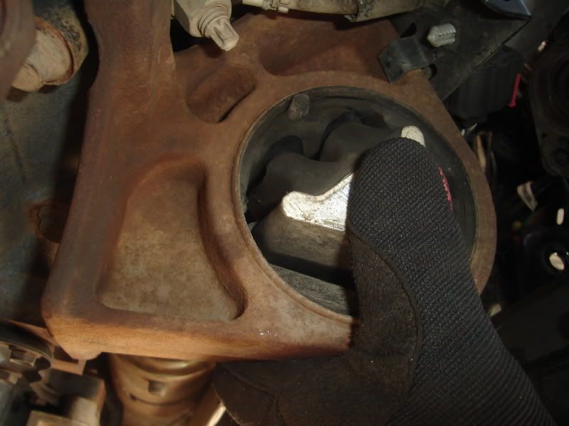 Where are the motor mounts? Jeep Liberty Forum JeepKJ Country