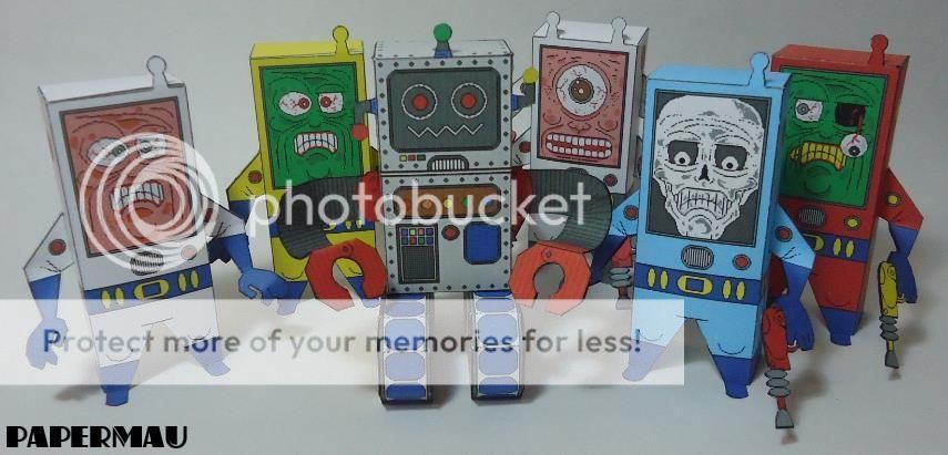  photo panic robot paper toy 004 by papermau_zpsd1b1wa8o.jpg